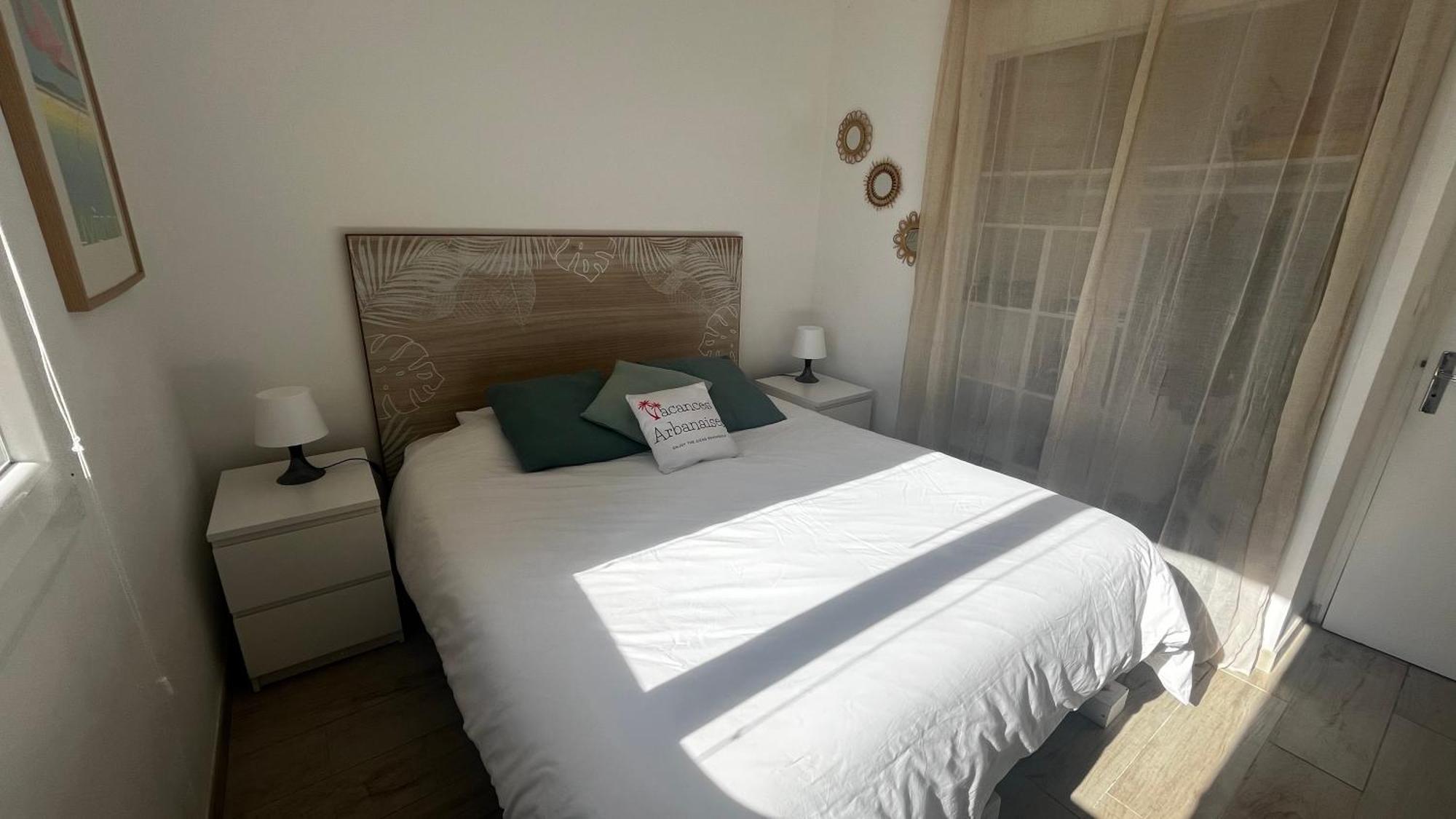 Vacances Arbanaises - Appartements Giens อิแยร์ ภายนอก รูปภาพ